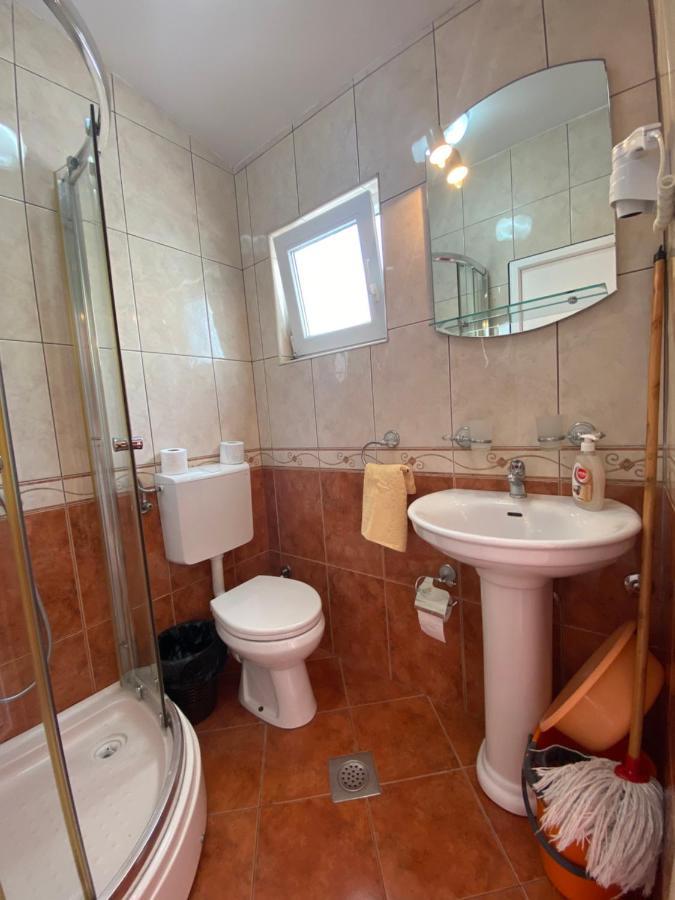 Apartmani Luksic Sutomore Dış mekan fotoğraf