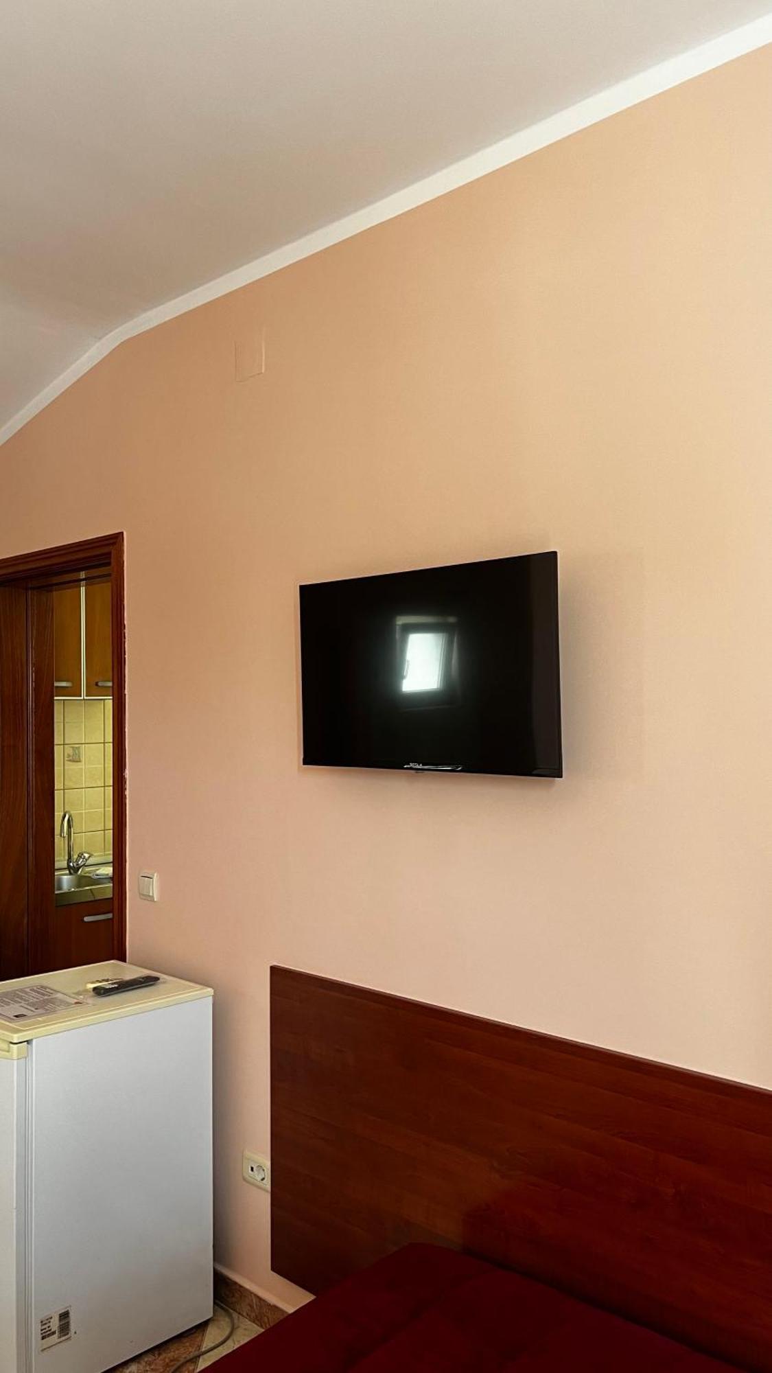 Apartmani Luksic Sutomore Dış mekan fotoğraf
