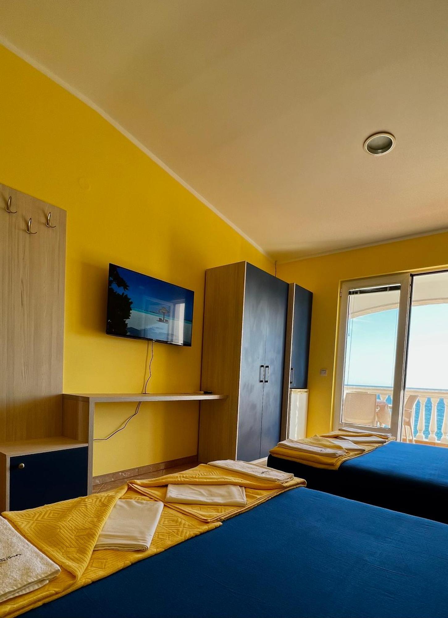 Apartmani Luksic Sutomore Dış mekan fotoğraf