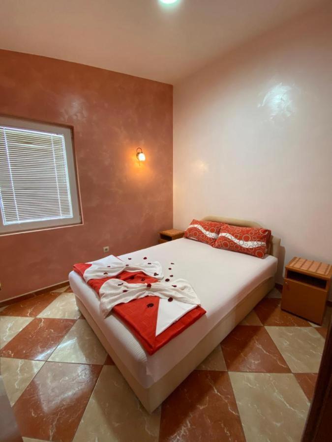 Apartmani Luksic Sutomore Dış mekan fotoğraf