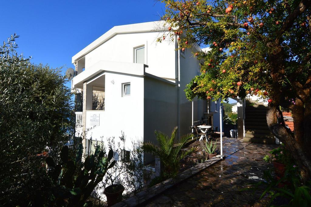 Apartmani Luksic Sutomore Dış mekan fotoğraf